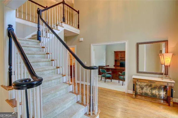 5001 STAVERLY LN