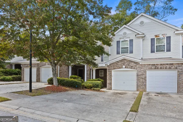 125 ELLIS DR