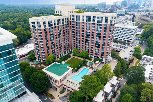 1820 PEACHTREE ST 1512