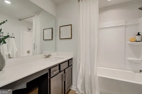 290 BROOK LANDING CIR 71A