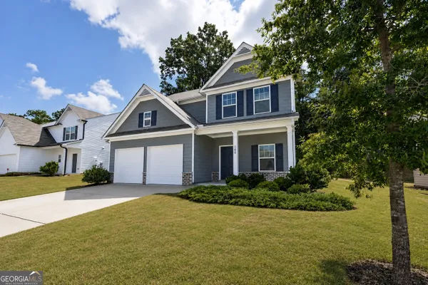 100 VALLEY BROOK DR