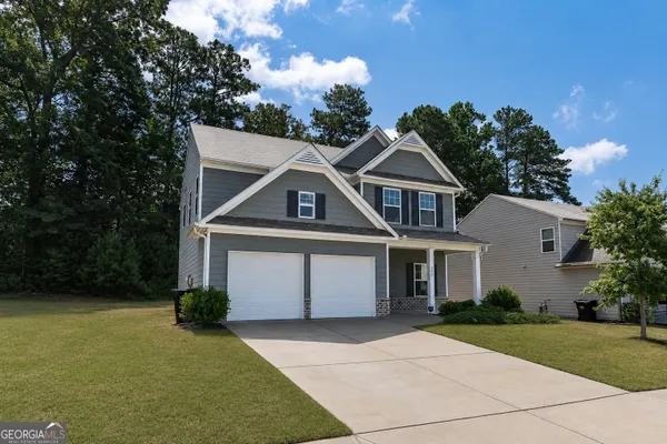 100 VALLEY BROOK DR