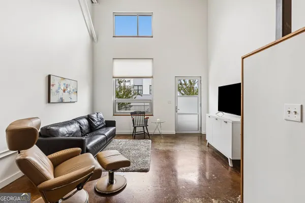 1661 LA FRANCE ST 211