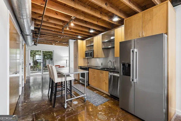 1661 LA FRANCE ST 211