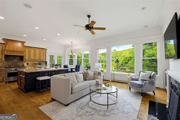 1133 PARK OVERLOOK DR