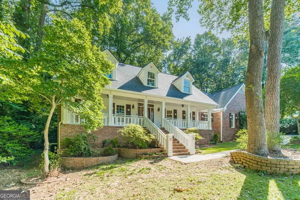 765 WINSTON DR