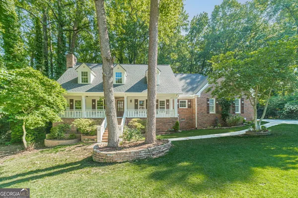 765 WINSTON DR