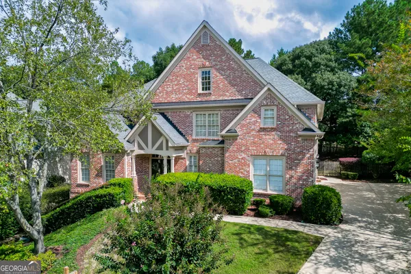 3395 FOREST TRACE DR