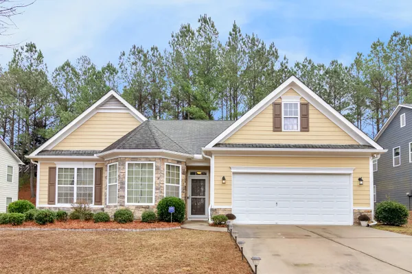 353 SOUTHGATE DR