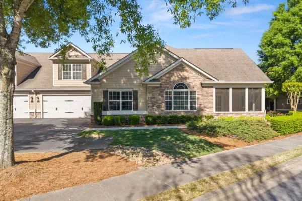 1320 OAK MEADOWS LN 1802