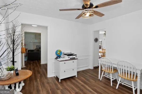 222 VALLEY BROOK DR