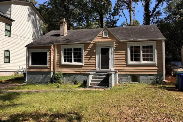 540 PARKER AVE