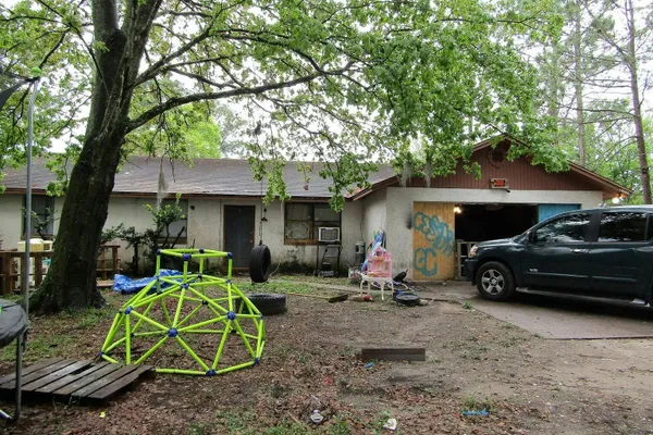 10390 MINGLEWOOD DR