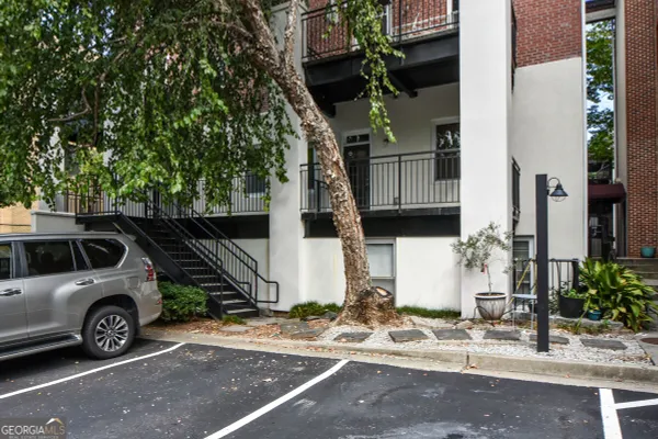 985 PONCE DE LEON AVE 202