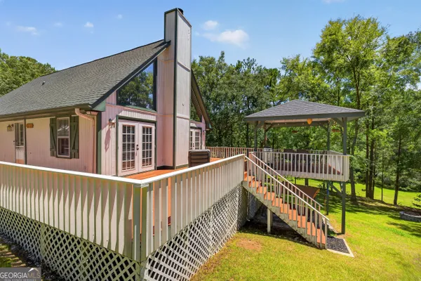 1271 PULLMAN CIR