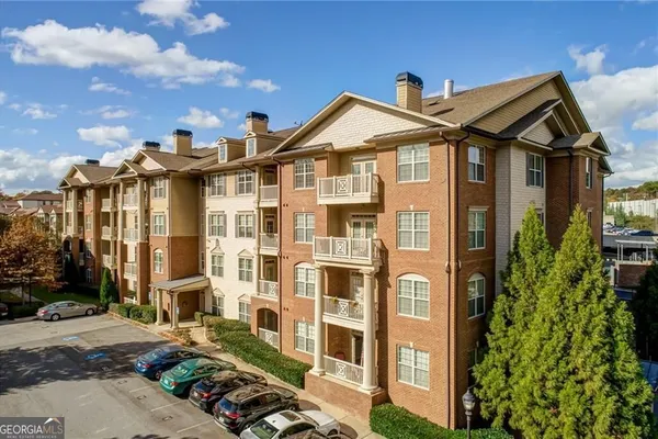 4805 W VILLAGE WAY 2408