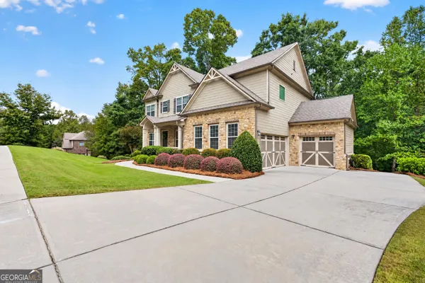 2720 COGBURN LN