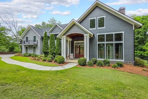 14 ALLATOONA ESTATES DR