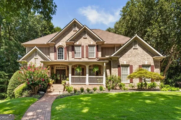 914 MEADOW CLUB CT