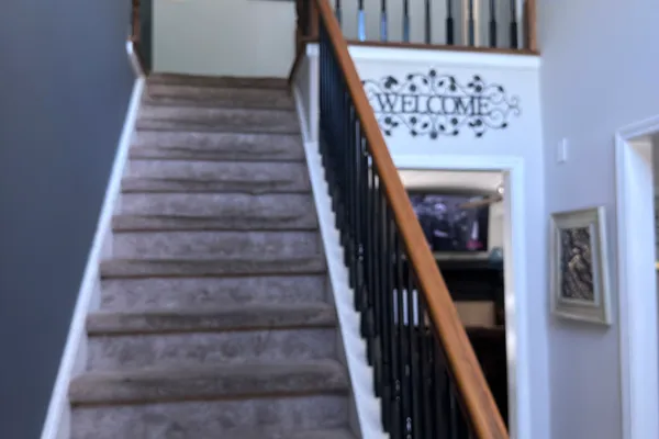 1404 PICKETS CT