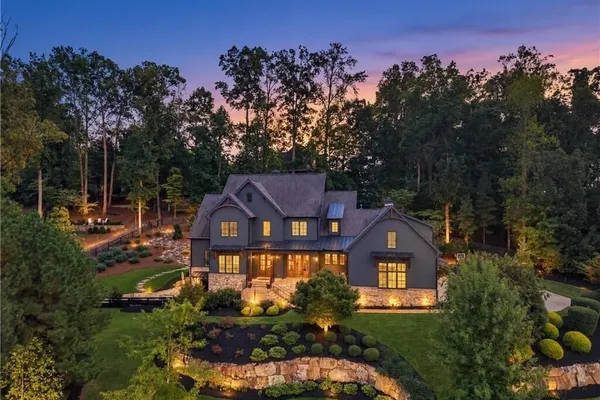 765 FOXHOLLOW RUN