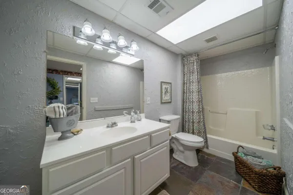 7 STERLING CT