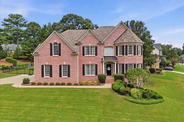 1734 WOODBOW PATH