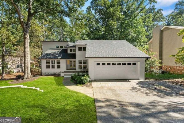 3040 ROXBURGH DR
