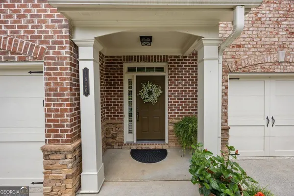 1606 LEXINGTON DR 1606