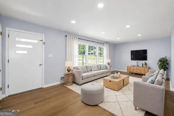 3943 OBERLIN CT