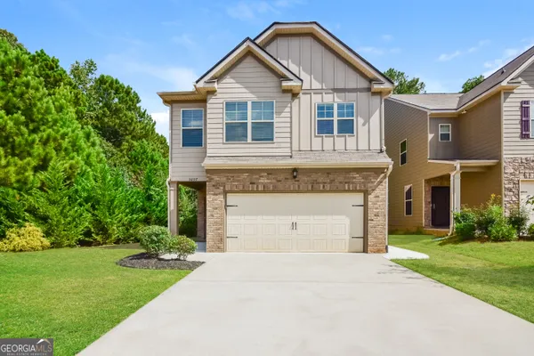 5097 RAPAHOE TRL