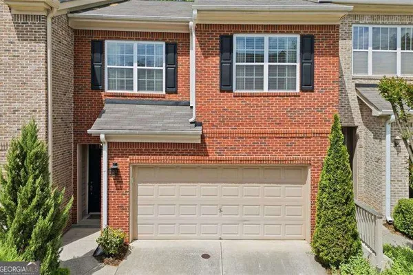 1114 FIRETHORNE PASS