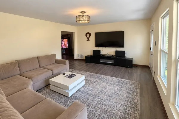3878 NIELSEN CT