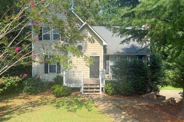 4680 WOODGLEN CT 1