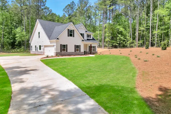 131 MAPLE VALLEY DR