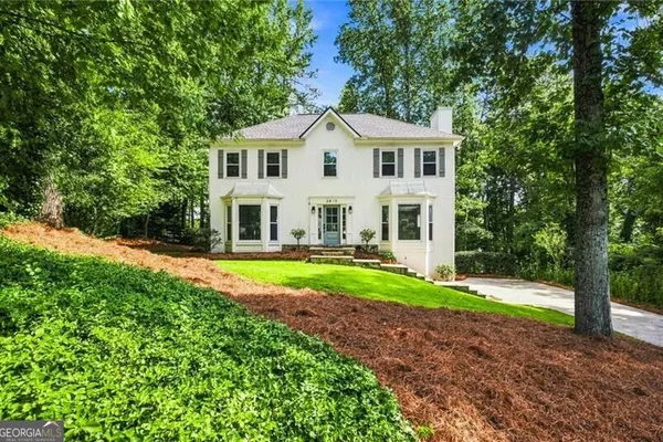 3810 RUNNING FOX DR