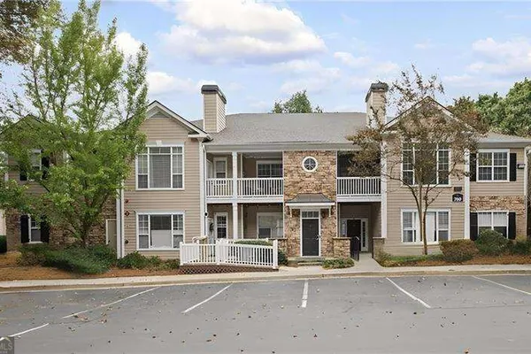 2400 CUMBERLAND PKWY