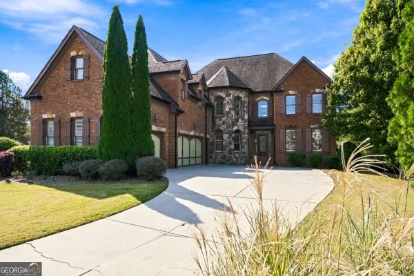 2680 MOON CHASE LN