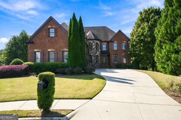 2680 MOON CHASE LN