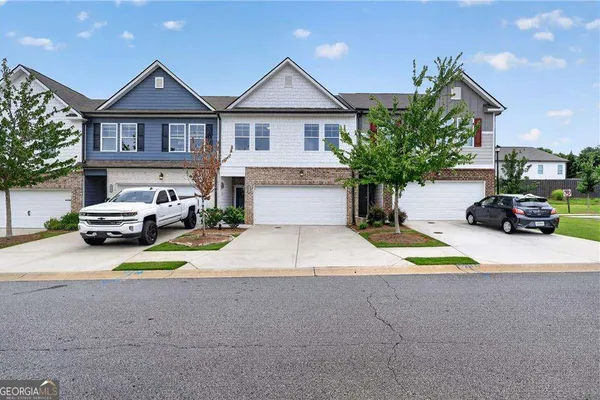 4711 FAIRFAX DR
