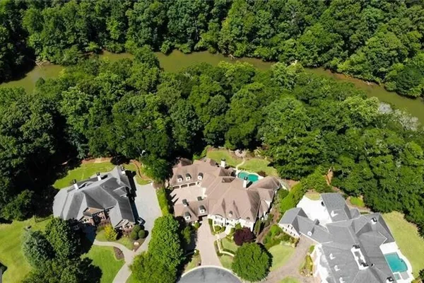 595 MARSH PARK DR