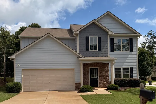 44 FORREST HILLS DR