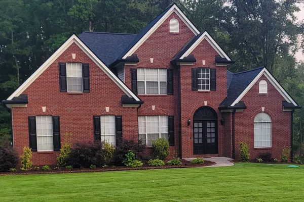 26 PARLOR CIR