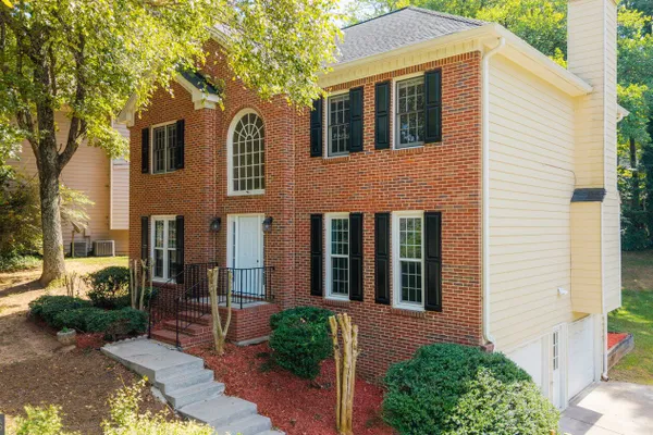 1403 MILFORD CHASE CT