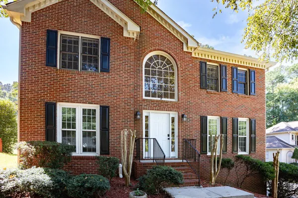 1403 MILFORD CHASE CT