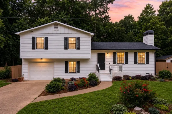 3651 SILVER LEAF LN 3