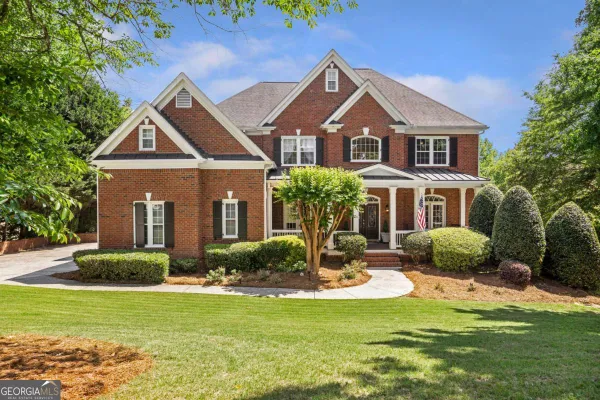 805 LAKE MIST CV