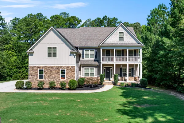 211 FOX HALL XING