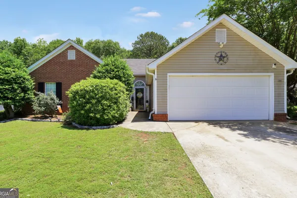 422 OLD IVY PATH