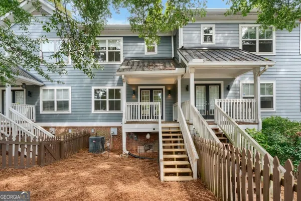 242 CARLYLE PARK DR